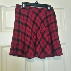 Forever 21 red plaid skater skirt